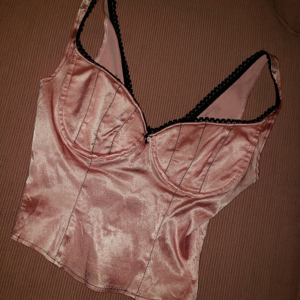 Adorable bebe corset like top
